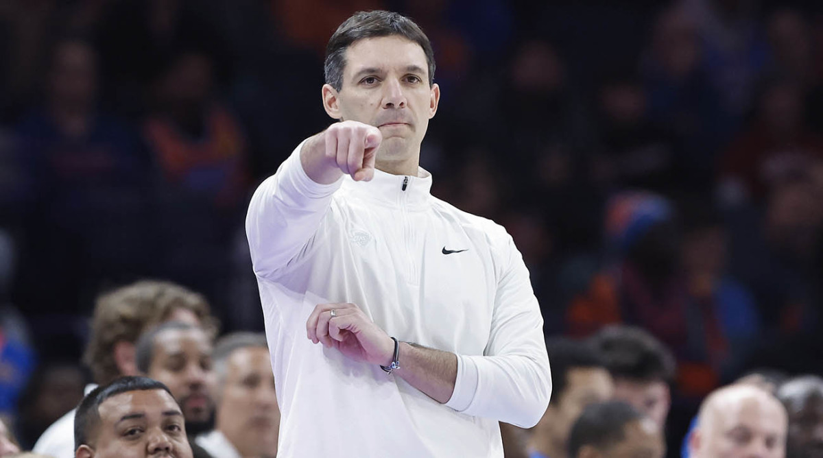 Oklahoma City Thunder coach Mark Daigneault